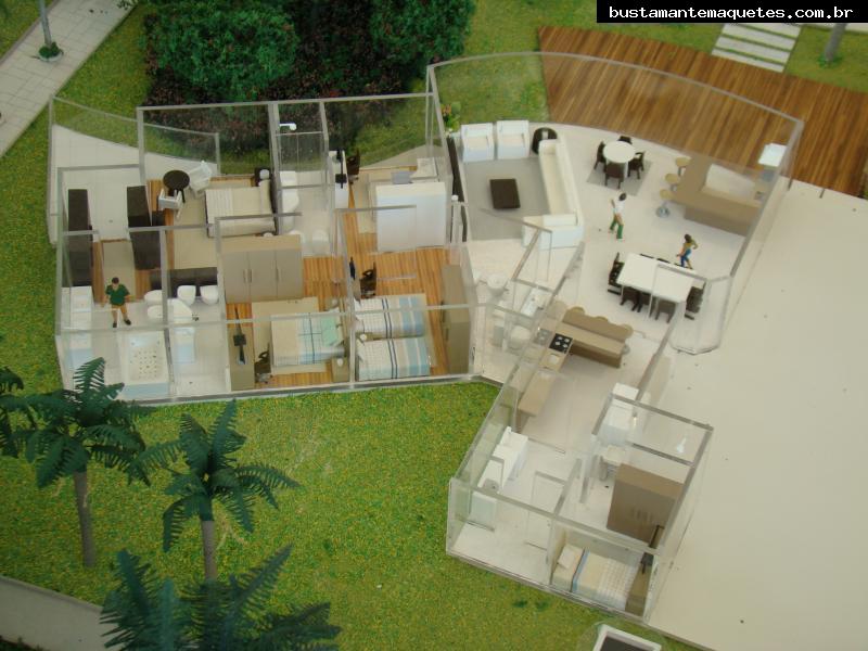 Foto de maquete fisica de Edifícios Residenciais produzida para o cliente PROCAVE, localizada na cidade de Balneário Camboriú/SC
