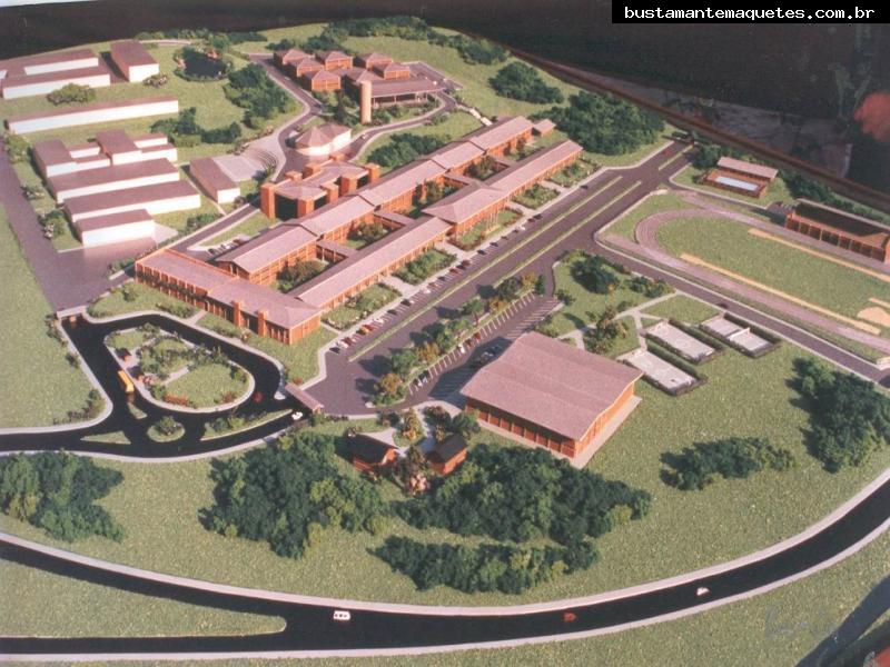 Foto de maquete fisica de Instituições produzida para o cliente UNIVILLE- Universidade Regional de Joinville, localizada na cidade de Joinville/SC