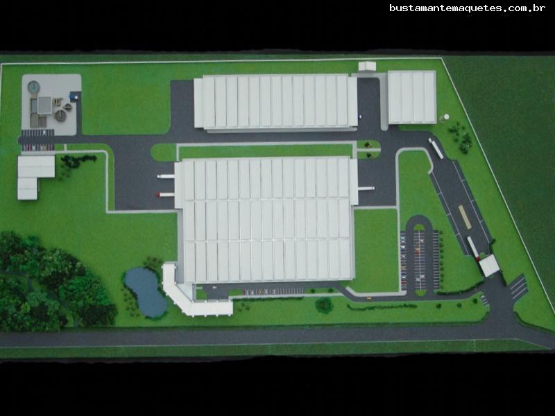 Foto de maquete fisica de Indústrias produzida para o cliente Colley Embalagens, localizada na cidade de Joinville/SC