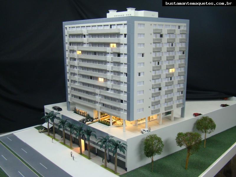 Foto de maquete fisica de Edifícios Comerciais produzida para o cliente De Bens-RJ, localizada na cidade de Rio de Janeiro/RJ