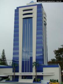 Foto de maquete fisica de Edifícios Comerciais produzida para o cliente Álamo Construtora, localizada na cidade de Florianópolis/SC