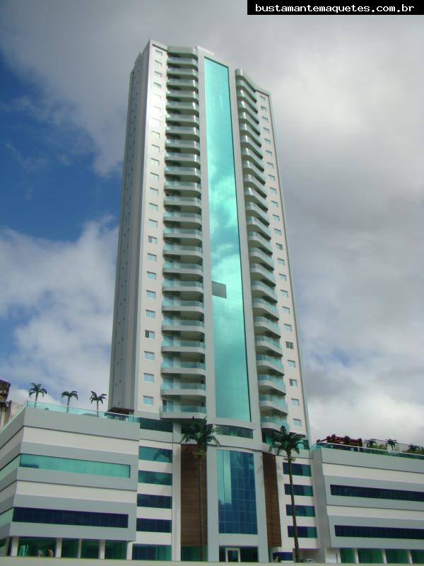 Foto de maquete fisica de Edifícios Residenciais produzida para o cliente J A RUSSI.gif, localizada na cidade de Balneário Camboriú/SC