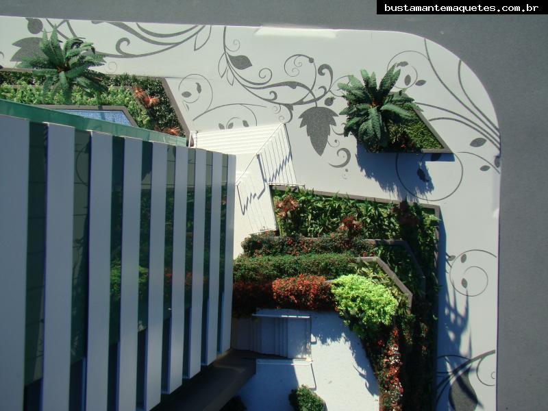 Foto de maquete fisica de Edifícios Comerciais produzida para o cliente Torresani Empreendimento Imobiliários Ltda., localizada na cidade de Blumenau/SC