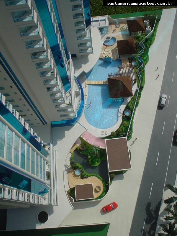 Foto de maquete fisica de Edifícios Residenciais produzida para o cliente PROCAVE, localizada na cidade de Balneário Camboriú/SC