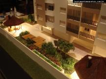 Foto de maquete fisica de Edifícios Residenciais produzida para o cliente Tríplice Engenharia, localizada na cidade de Florianópolis/SC