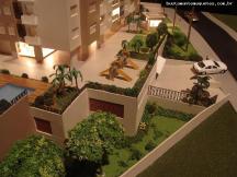 Foto de maquete fisica de Edifícios Residenciais produzida para o cliente Tríplice Engenharia, localizada na cidade de Florianópolis/SC