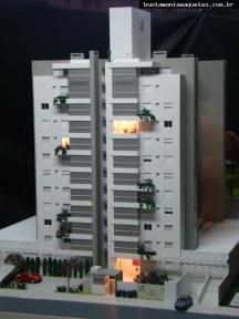 Foto de maquete fisica de Edifícios Residenciais produzida para o cliente CETOR Engenharia, localizada na cidade de Blumenau/SC