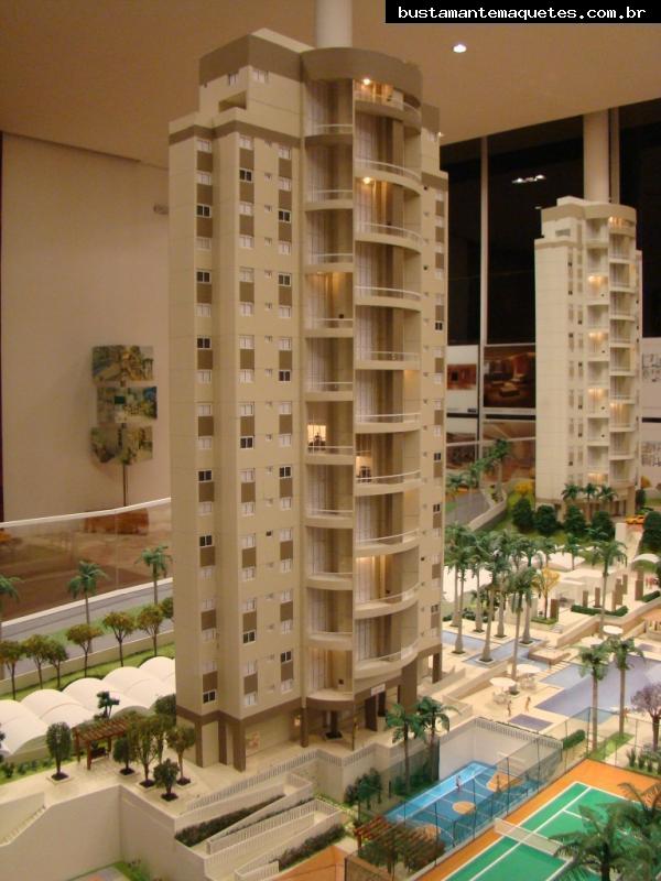 Foto de maquete fisica de Edifícios Residenciais produzida para o cliente INPAR, localizada na cidade de Nova Lima/MG