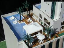 Foto de maquete fisica de Edifícios Residenciais produzida para o cliente Carelli Construtora, localizada na cidade de Balneário Camboriú/SC