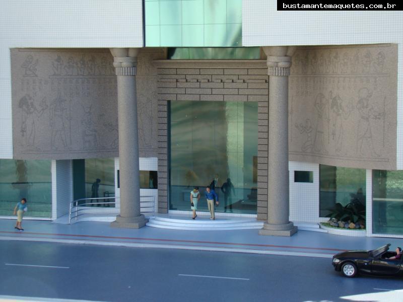 Foto de maquete fisica de Edifícios Residenciais produzida para o cliente Carelli Construtora, localizada na cidade de Balneário Camboriú/SC