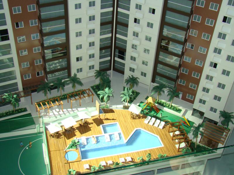 Foto de maquete fisica de Edifícios Residenciais produzida para o cliente Grupo Estrutura, localizada na cidade de Joinville/SC