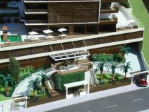 Foto de maquete fisica de Edifícios Residenciais produzida para o cliente Grupo Estrutura, localizada na cidade de Joinville/SC