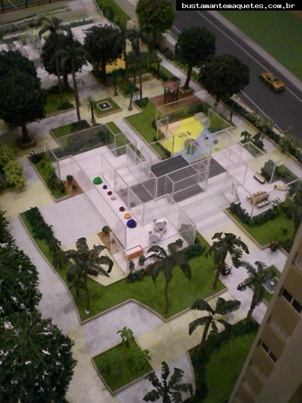 Foto de maquete fisica de Edifícios Residenciais produzida para o cliente ABYARA Brasil Brokers, localizada na cidade de Juiz de Fora/MG