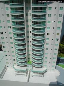 Foto de maquete fisica de Edifícios Residenciais produzida para o cliente FG Empreendimentos Ltda., localizada na cidade de Balneário Camboriú/SC