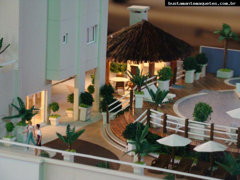 Foto de maquete fisica de Edifícios Residenciais produzida para o cliente Gomes Junior Construtora, localizada na cidade de Balneário Camboriú/SC