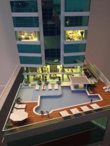 Foto de maquete fisica de Edifícios Residenciais produzida para o cliente J A RUSSI.gif, localizada na cidade de Balneário Camboriú/SC