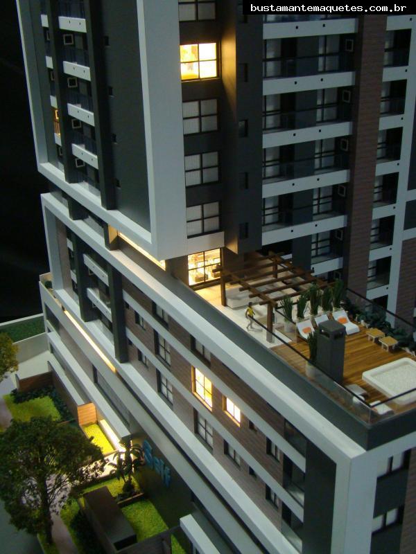Foto de maquete fisica de Edifícios Residenciais produzida para o cliente [Não Cadastrado], localizada na cidade de Joinville/SC