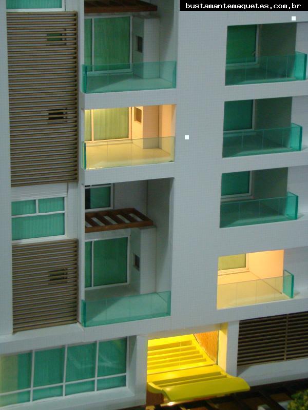 Foto de maquete fisica de Edifícios Residenciais produzida para o cliente Werk Empreendimentos, localizada na cidade de Joinville/SC