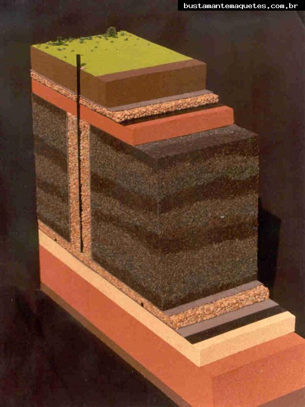 Foto de maquete fisica de Didáticas produzida para o cliente Essencis Soluções Ambientais, localizada na cidade de Caieiras/SP