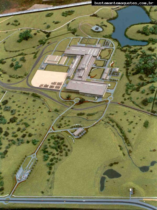 Foto de maquete fisica de Indústrias produzida para o cliente ArcelorMittal, localizada na cidade de São Francisco do Sul/SC