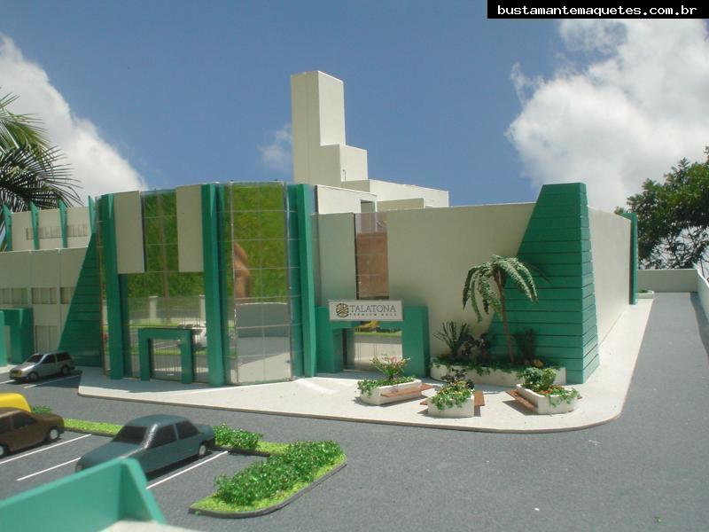 Foto de maquete fisica de Edifícios Comerciais produzida para o cliente Rapid Design, localizada na cidade de Itajaí/SC