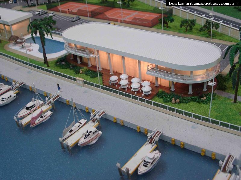 Foto de maquete fisica de Urbanismo produzida para o cliente TEDESCO TURISMO LTDA., localizada na cidade de Balneário Camboriú/SC
