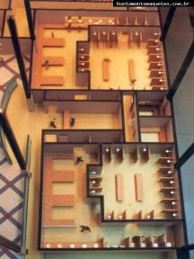 Foto de maquete fisica de Interiores produzida para o cliente The Best Academy Joinville, localizada na cidade de Joinville/SC