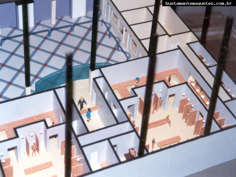 Foto de maquete fisica de Interiores produzida para o cliente The Best Academy Joinville, localizada na cidade de Joinville/SC
