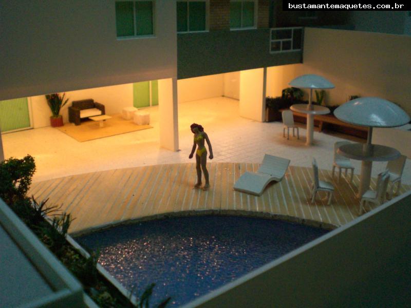Foto de maquete fisica de Edifícios Residenciais produzida para o cliente RDO Construções Ltda, localizada na cidade de São José/SC