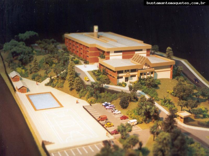 Foto de maquete fisica de Instituições produzida para o cliente UNIVILLE- Universidade Regional de Joinville, localizada na cidade de Joinville/SC